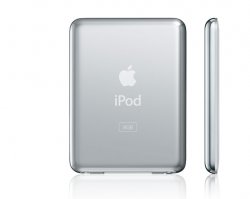 iPod-APPLE-Nano-Silver-Clamshell